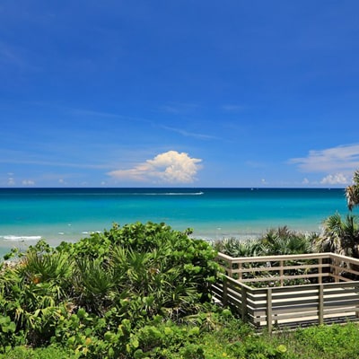 Waterfront-Vacation-Rental-Palm-Beach-Gardens-FL