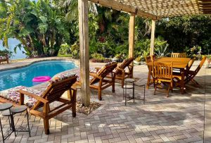 Airbnb-Top-Rated-Beach-House-West-Palm-Beach-33403
